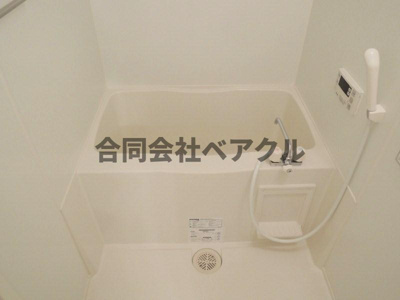 【浴室】 | ウエストビレッジ桃山B棟 | コンパクトで使いやすいお風呂です
