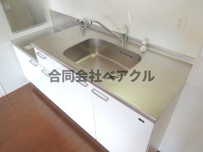 【キッチン】 | ウエストビレッジ桃山B棟 | キッチンです