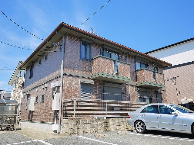 シャルマン高畑　Ｃ棟の外観|外観です