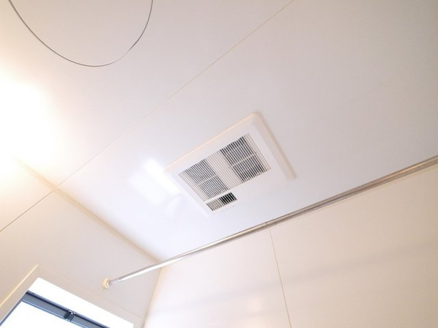 フェルティ　２番館の設備|お風呂には浴室乾燥機もついてます。
