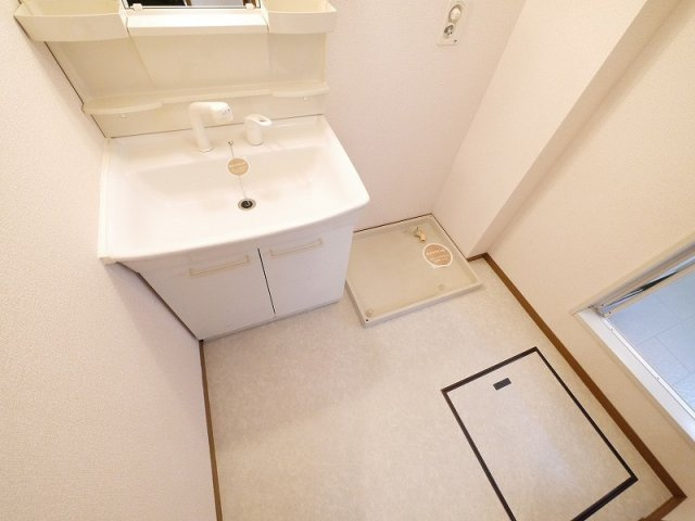 フェルティ　２番館の洗面所|使いやすい洗面所です