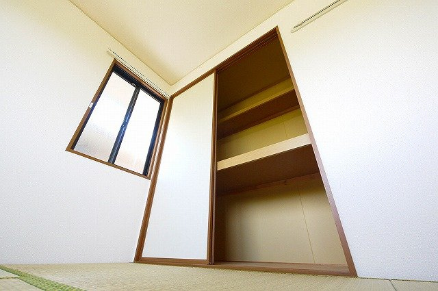 グランメール州見台　Ａ棟の収納|収納のためのスペースです