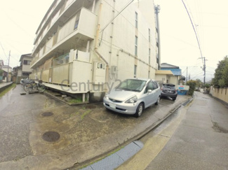 【駐車場】