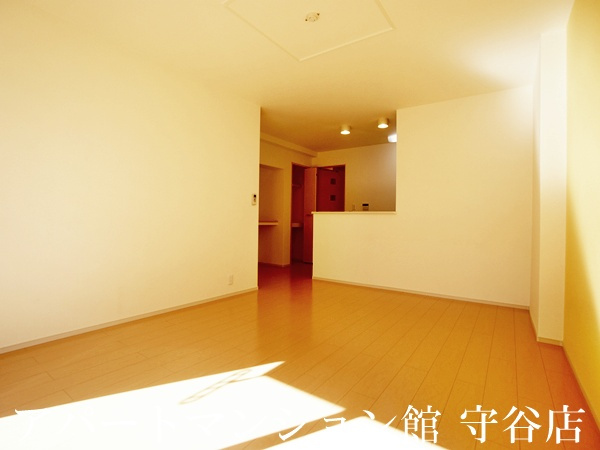 シルク アヴニールの居間・リビング