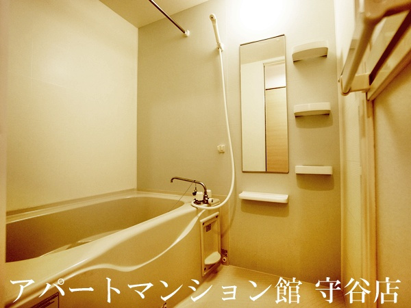 シルク アヴニールの浴室