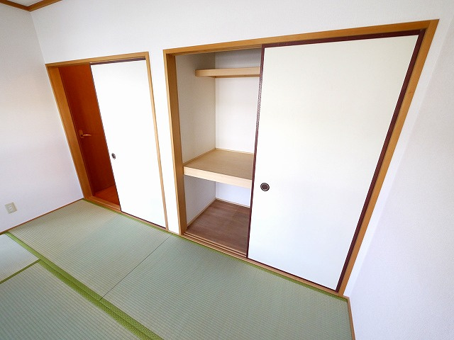 サテライトミーホA棟の収納|専用の収納スペースです