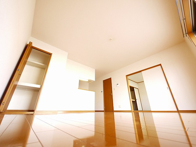 サテライトミーホA棟の居間・リビング|リビングです