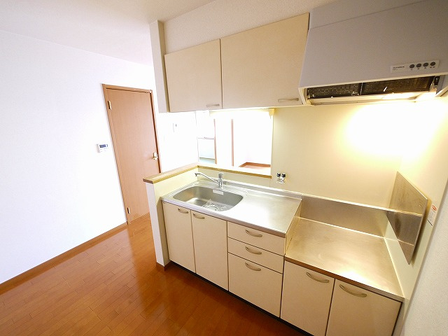 サテライトミーホA棟のキッチン|使いやすいキッチンです