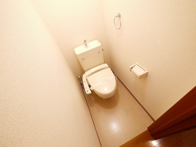 サテライトミーホA棟のトイレ|清潔感のあるトイレです