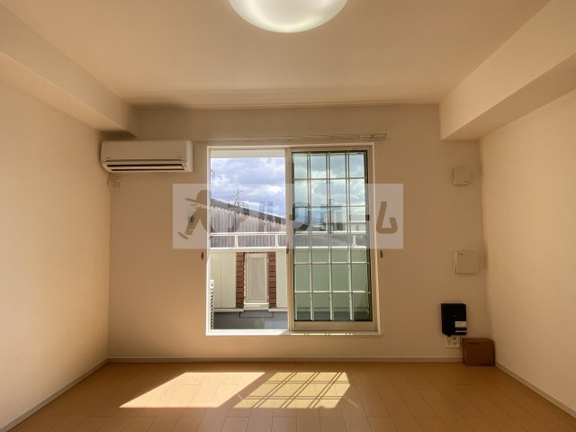 エルバウトの居間・リビング|エルバウト（柏原市古町　JR柏原駅）　リビングルーム