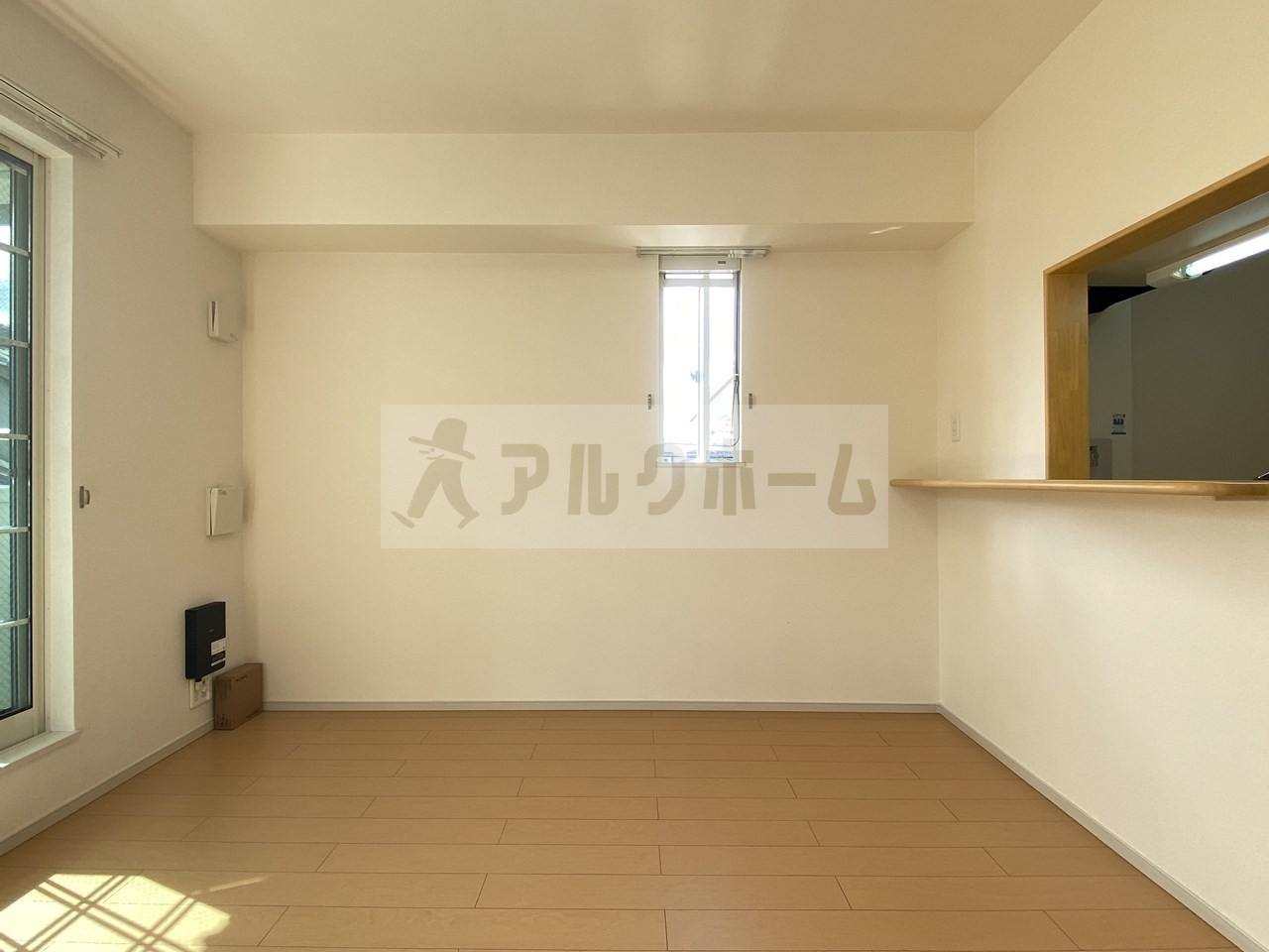 エルバウトの居間・リビング|エルバウト（柏原市古町　JR柏原駅）　リビングルーム