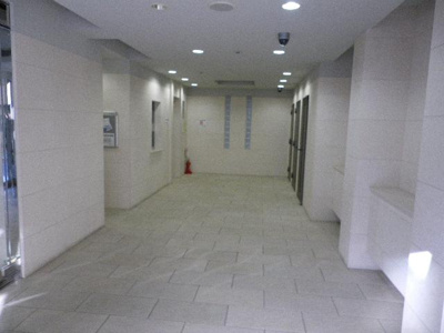 【エントランス】 | エヴァステージ梅田WEST