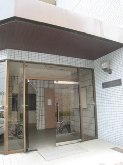 【エントランス】