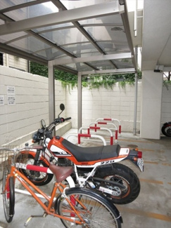 【その他共用部分】 | バイクガレージ