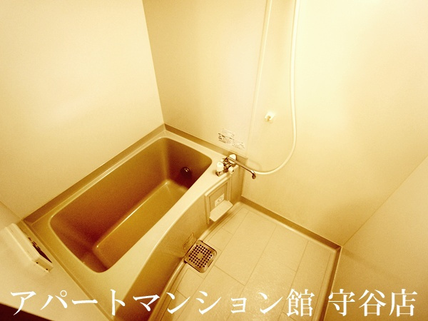 ラフィネ百合ヶ丘の浴室