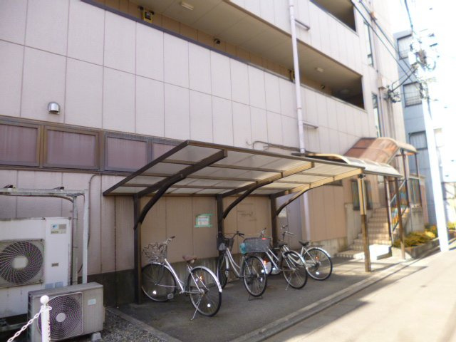 ウメジュネスのその他共用部分|駐輪場