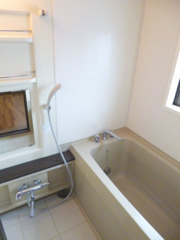 ウメジュネスの浴室