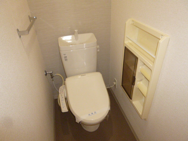 倉敷市連島町鶴新田のアパートのトイレ