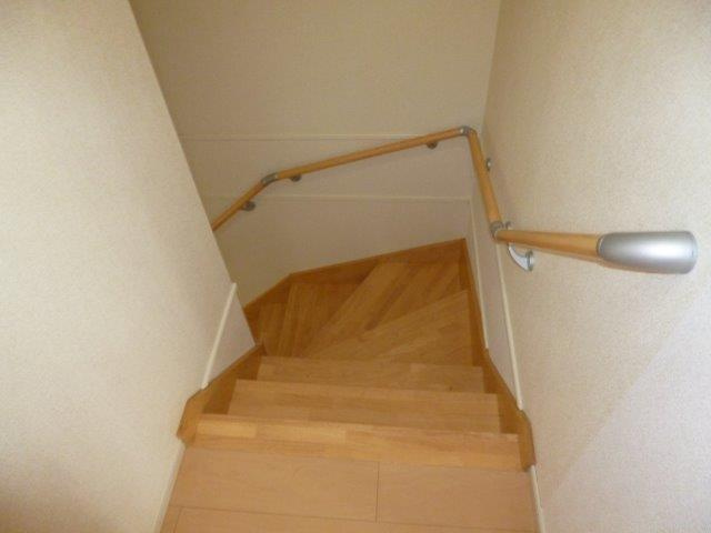 こすもすの内装