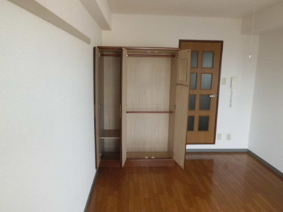 【洋室】 | エスティーコート