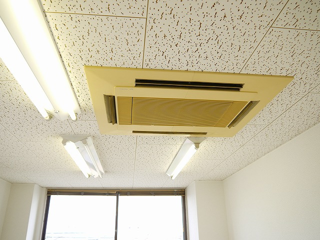 清和ビルの設備