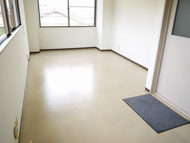 清和ビルの周辺