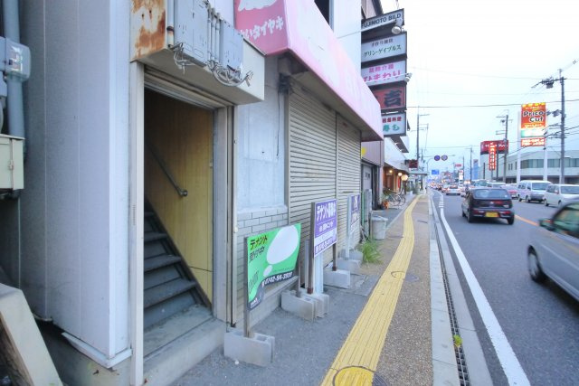 荒井ビル（北之庄町）の外観