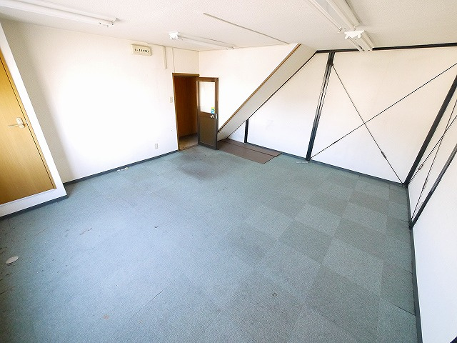 荒井ビル（北之庄町）の内装