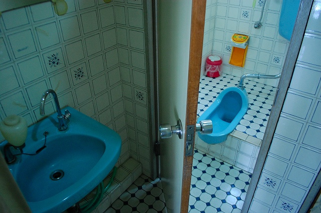 喜田ビルのトイレ