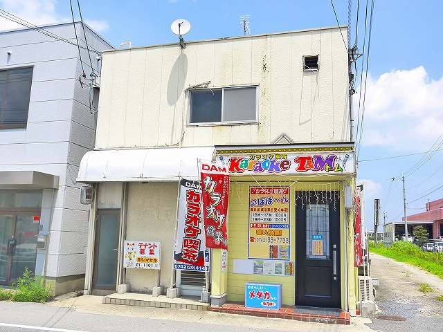 八条店舗の外観