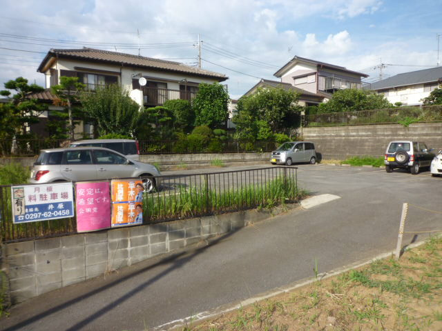 本郷第三駐車場の外観
