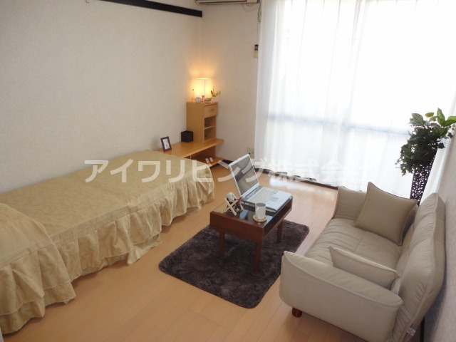 コーポ・ファミーユの洋室|写真はイメージです。【コーポ・ファミーユ】