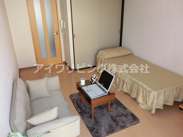 コーポ・ファミーユの洋室|写真はイメージです。【コーポ・ファミーユ】