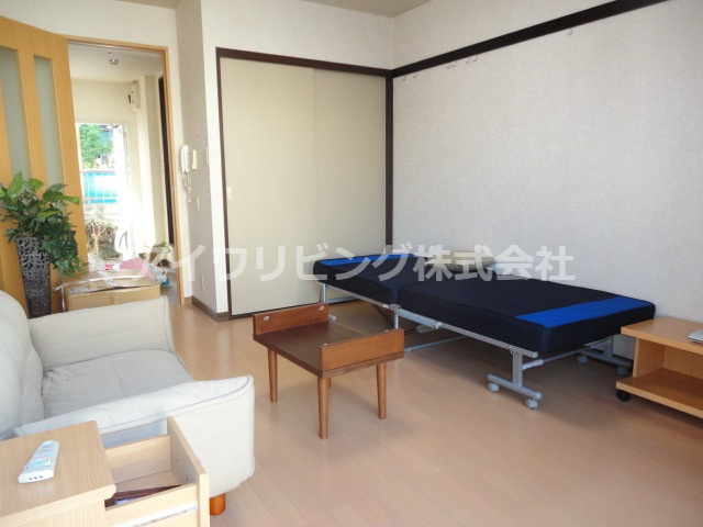 コーポ・ファミーユの洋室|写真はイメージです。【コーポ・ファミーユ】