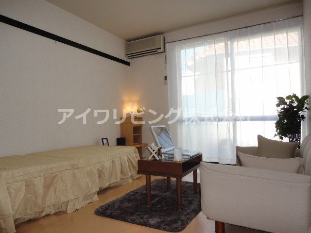 コーポ・ファミーユの洋室|写真はイメージです。【コーポ・ファミーユ】