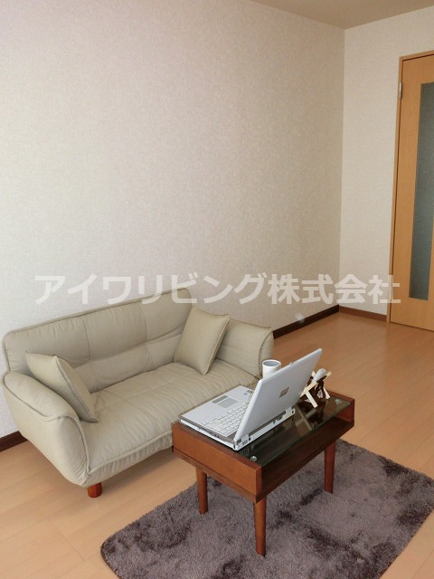 コーポ・ファミーユの洋室|写真はイメージです。【コーポ・ファミーユ】