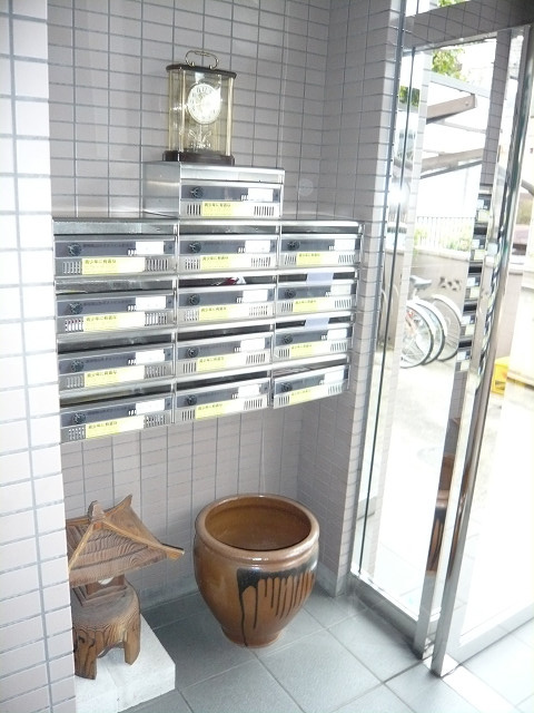 セゾン伊藤のエントランス|【セゾン伊藤】