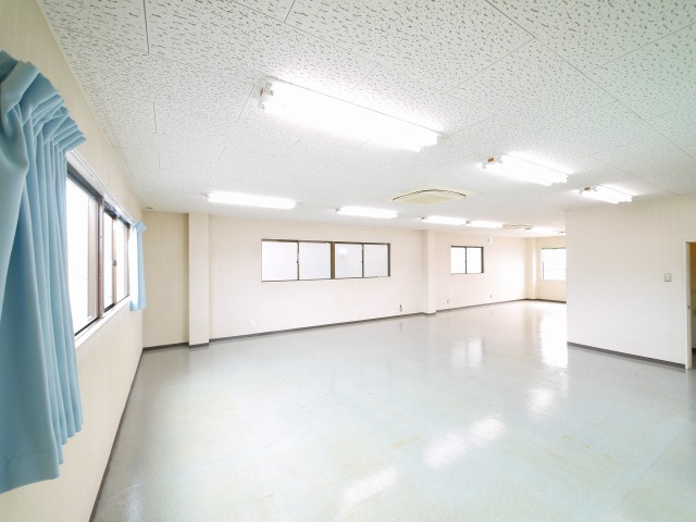 トーマスビル