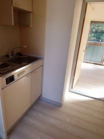 ニュータウンハウスのキッチン|【ニュータウンハウス】