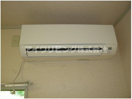 ニュータウンハウスの設備|エアコン完備【ニュータウンハウス】