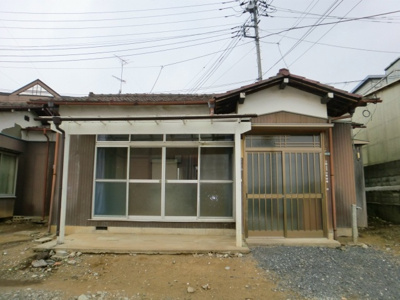 【外観】 | 秋山様熊野町一戸建て | 熊野町　一戸建て　3部屋　駐車場4台付　和室　追い焚き機能付風呂