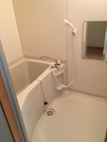 メゾンなか