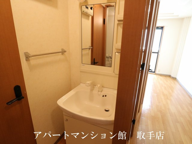 リバティーハイツ・エビハラの独立洗面台