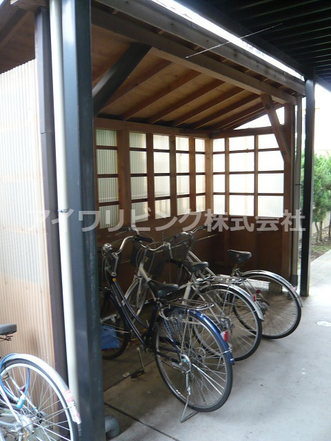 リビエールのその他共用部分|駐輪場あり【リビエール】