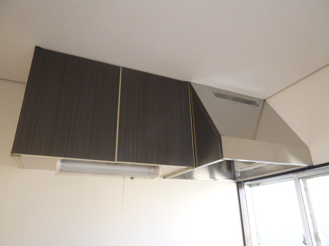 ハイツあかねＡのキッチン|吊戸