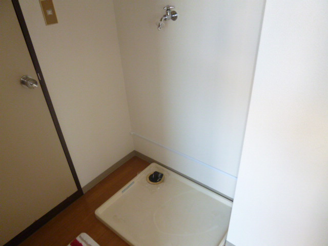 ハイツあかねＡのその他|洗濯機置場