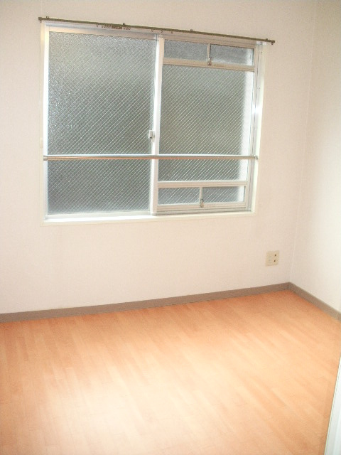 アステールⅠの洋室|全室角部屋【アステールⅠ】