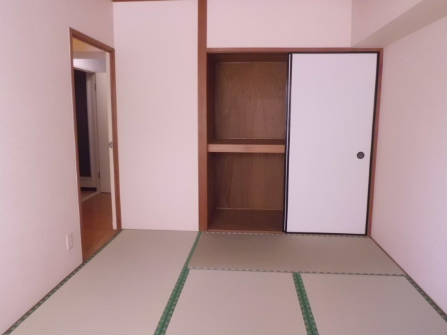 やかた南浜寺Ⅱの和室|やかた南浜寺Ⅱ