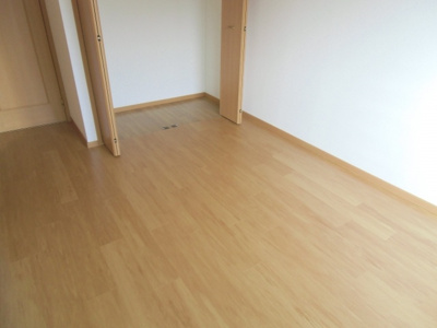 【洋室】 | メゾンピュア