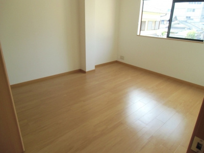 【洋室】 | メゾンピュア